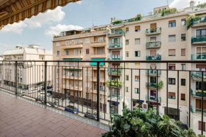 Cosy Studio with balcony & private garage